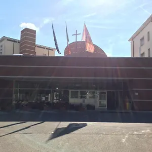 Casa San Zeno - Istituto Salesiano 3*, Verona Italia
