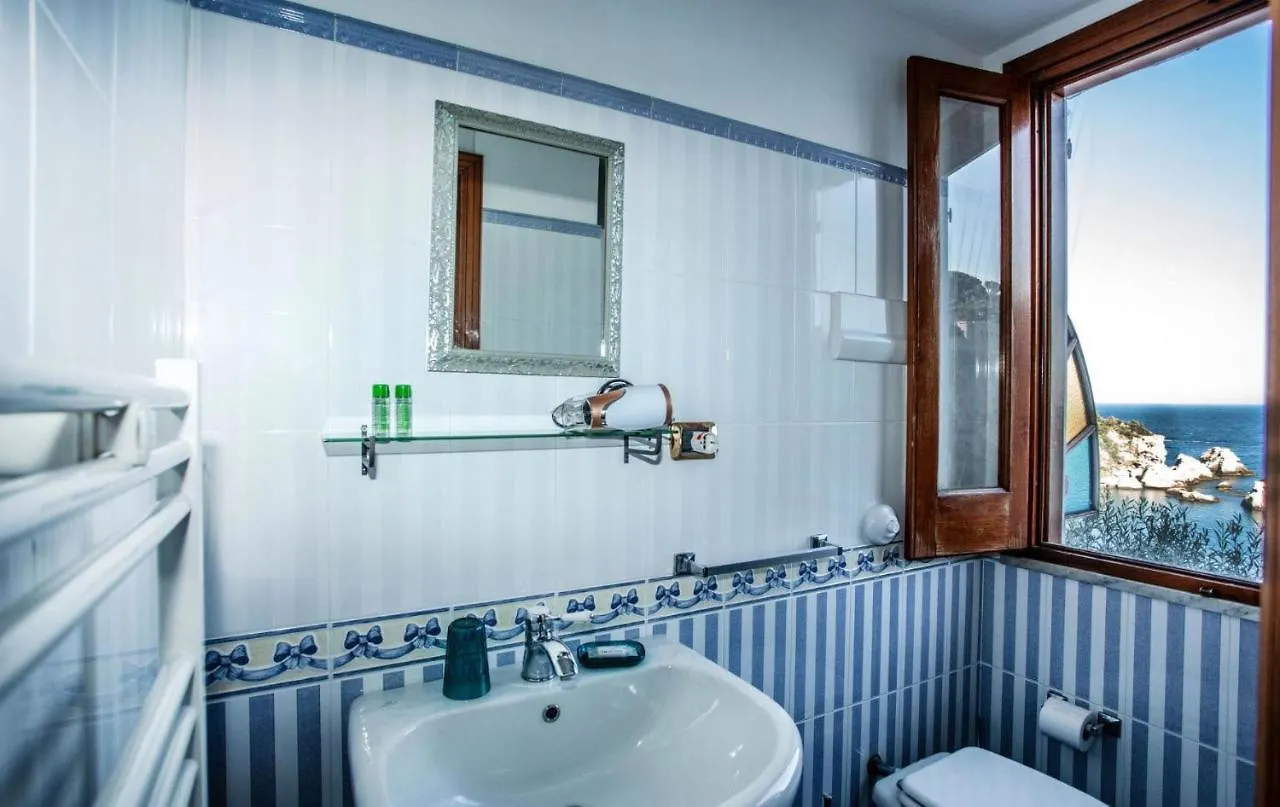 Isola Bella - Rooms Il Pescatore 陶尔米纳 招待所