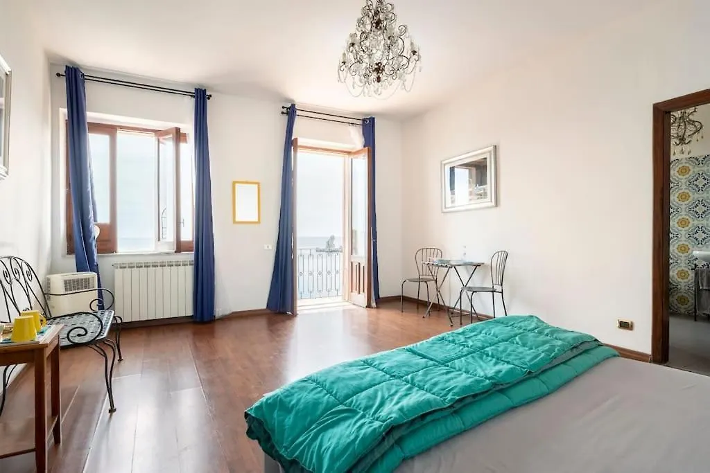 Isola Bella - Rooms Il Pescatore 陶尔米纳 0*,  意大利