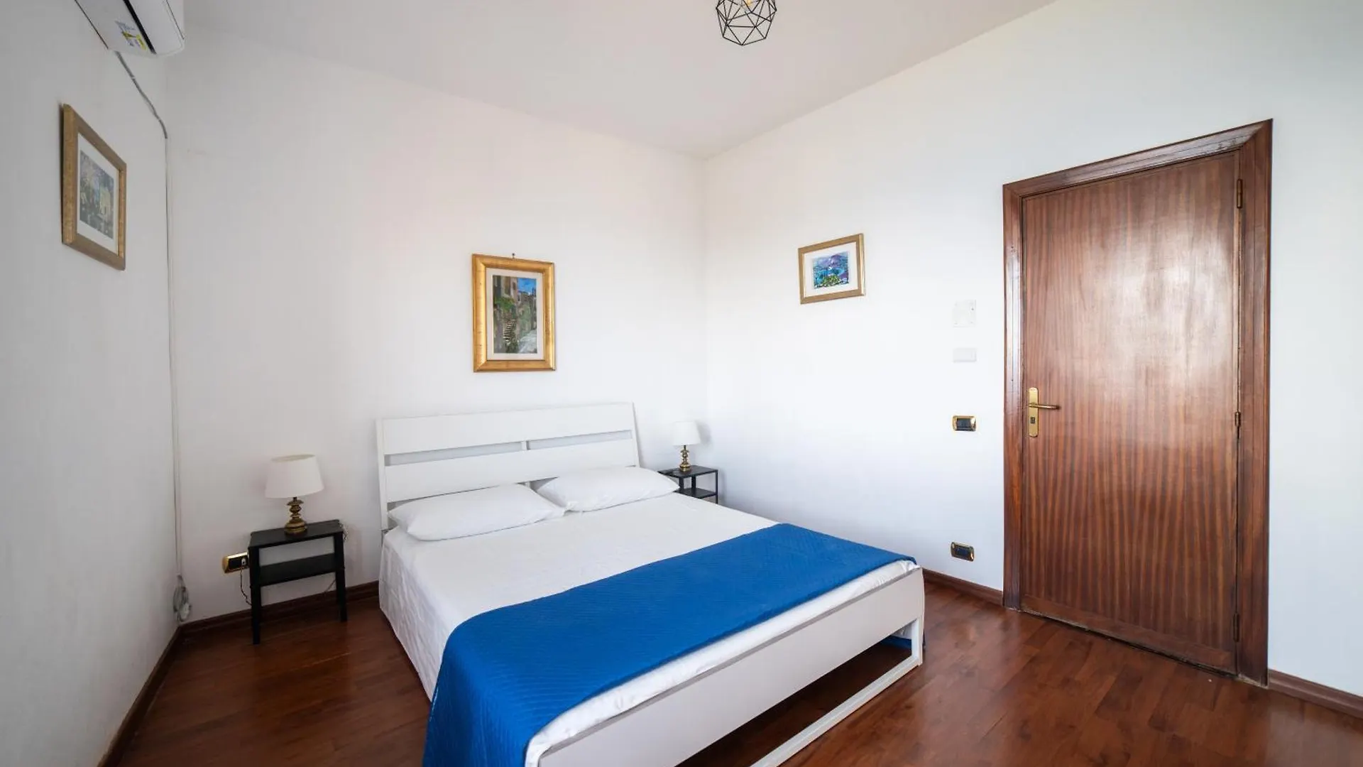 Isola Bella - Rooms Il Pescatore 陶尔米纳 招待所